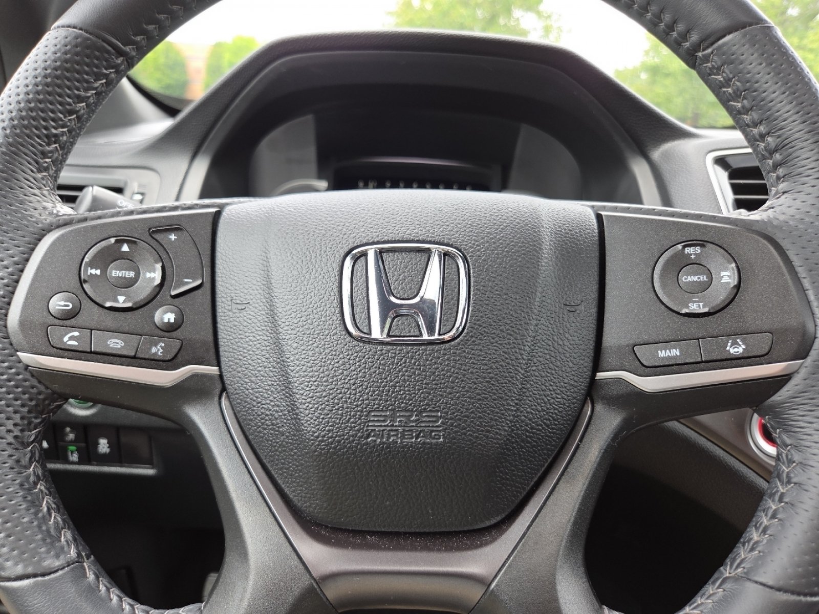 Certified Used 2023 Crystal Black Pearl Honda EX-L image 34