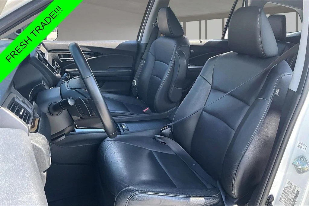 Used 2022  Honda Touring image 21