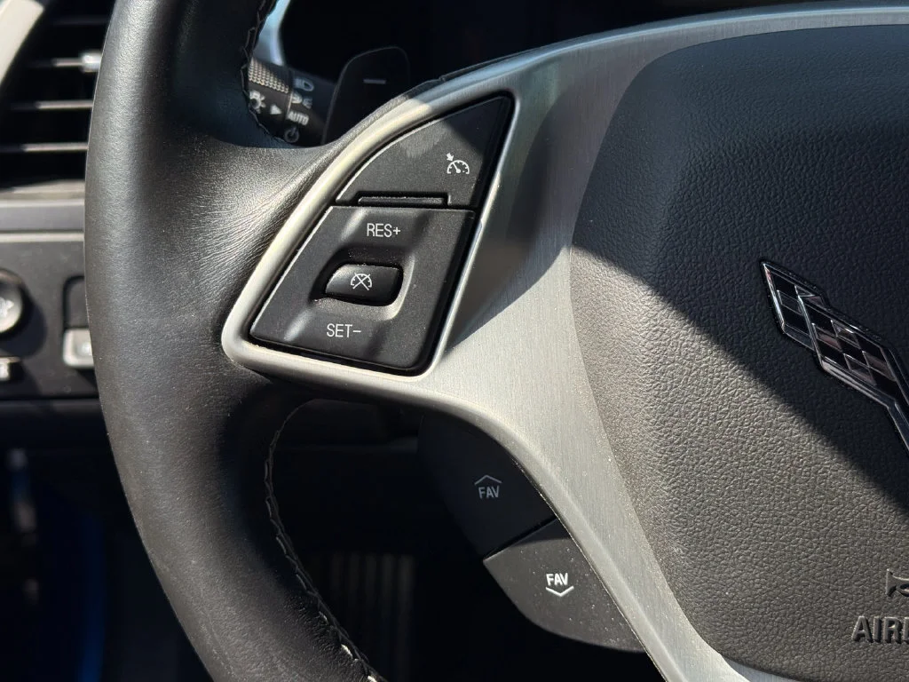 Used 2016 LAGUNA BLUE METALLIC TINTCOAT Chevrolet 2LT image 18