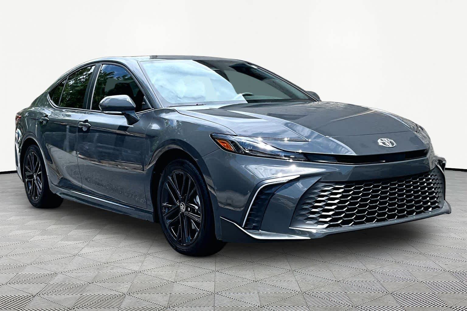 Used 2025 Underground Toyota SE image 3
