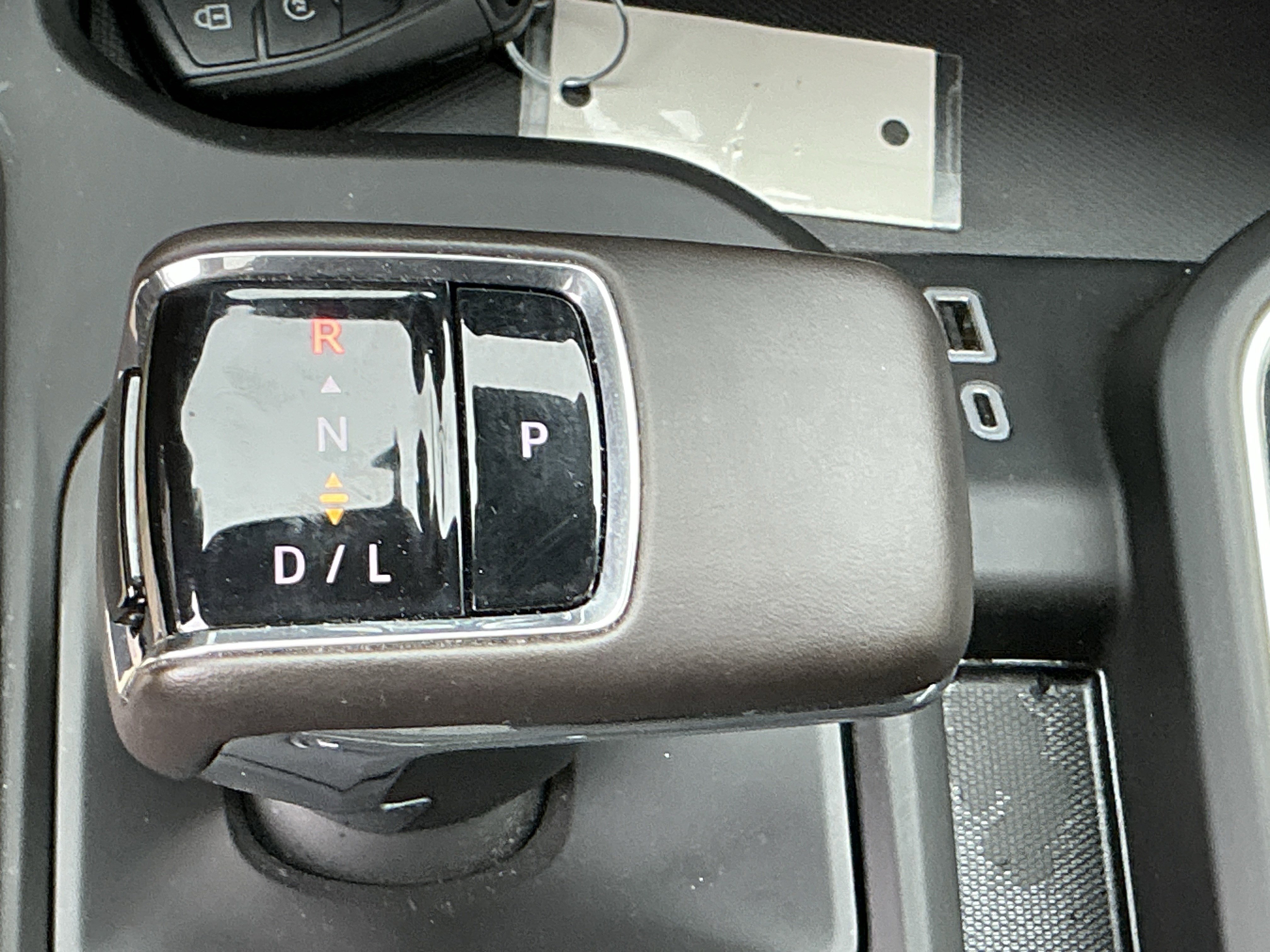 Used 2023 Onyx Black GMC Denali image 25