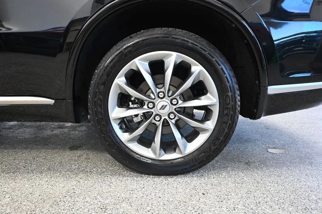 Certified Used 2022 Black Dodge Citadel image 12
