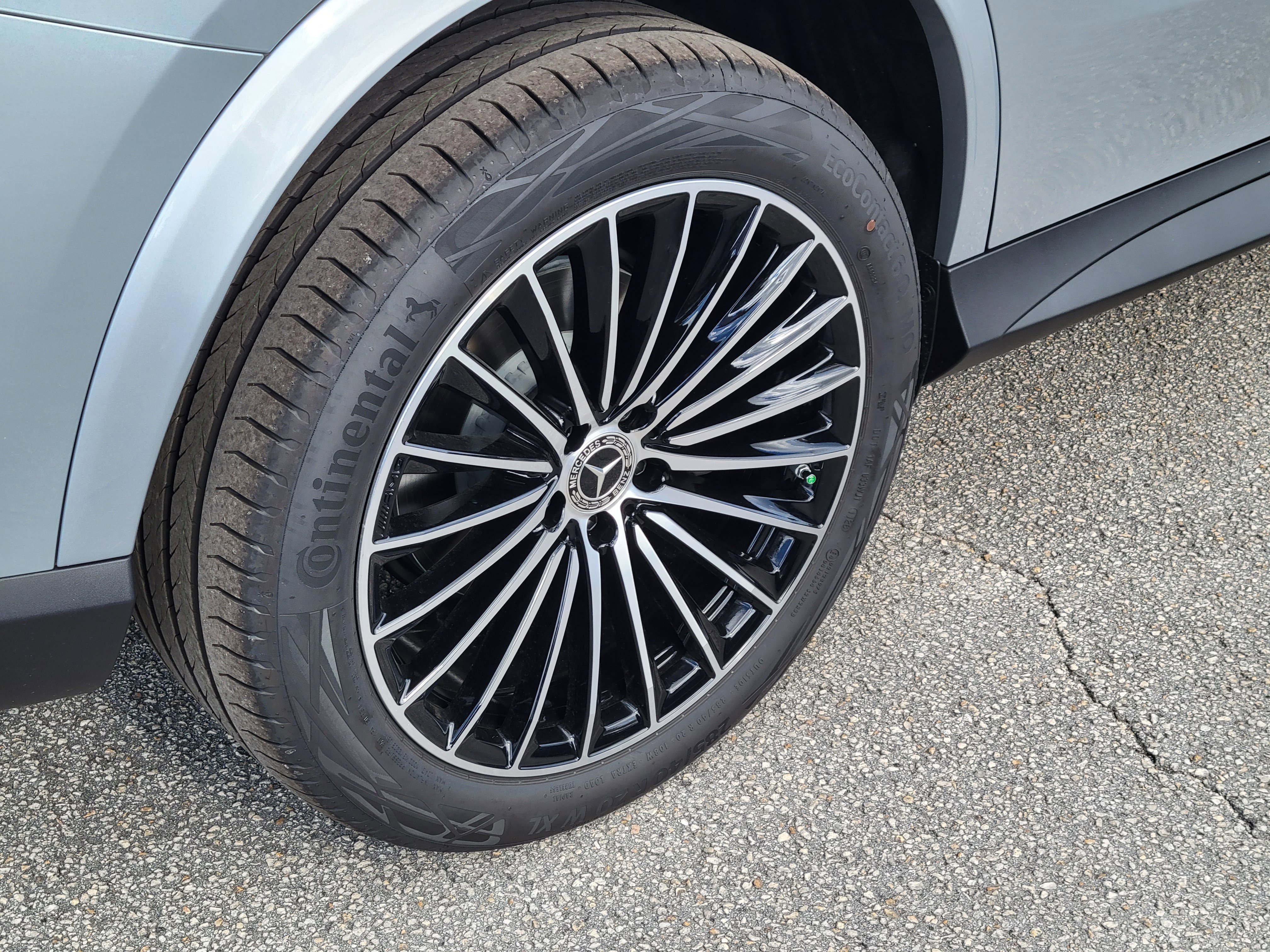 New 2026 Cirrus Silver Metallic Mercedes-Benz GLC 300 image 85