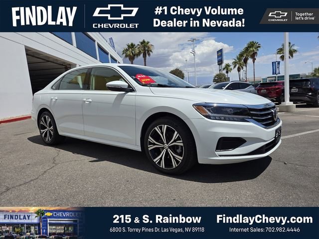 2022 Volkswagen Passat 2.0T SE Auto's photo