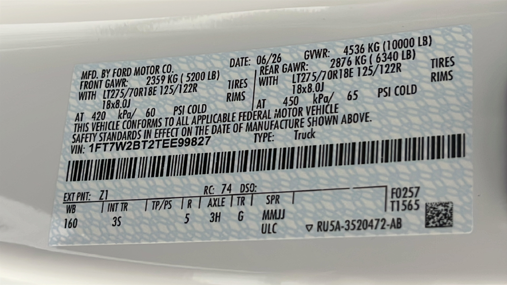 New 2026 Oxford White Ford F-250® XLT image 34