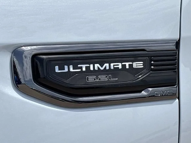 New 2026 Glacier White Tricoat GMC Denali Ultimate image 11