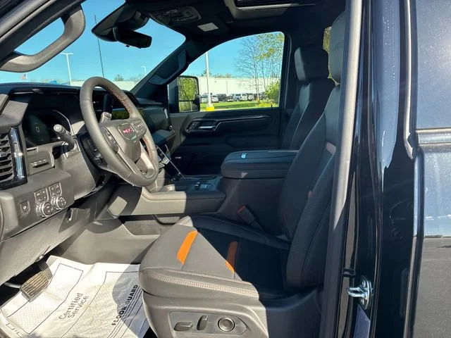 New 2026 Onyx Black GMC AT4 image 10