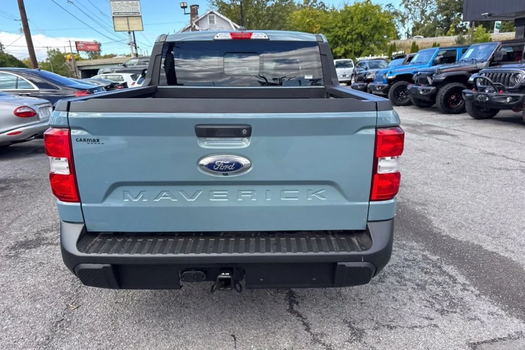 Used 2022 Blue Ford XLT image 6