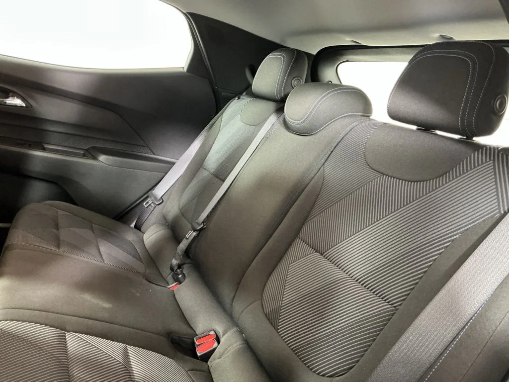 New 2027 Gray Chevrolet LT image 6
