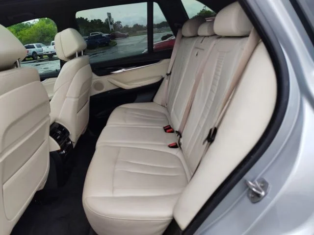 Used 2017 Silver BMW sDrive35i image 22