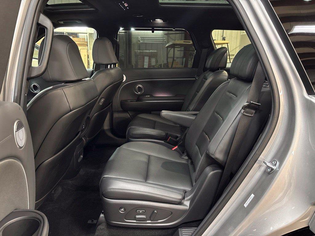 New 2026 Silver Hyundai Calligraphy AWD image 17