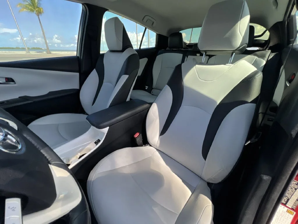 Used 2017 Red Toyota Four image 19