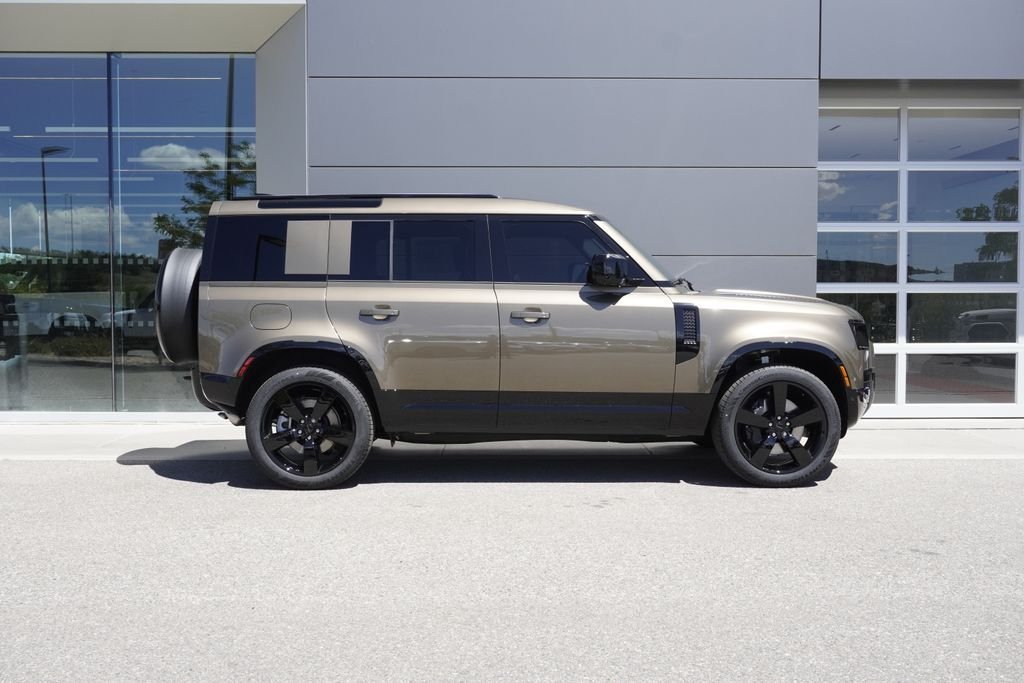 New 2026 Gondwana Stone LAND ROVER X-Dynamic SE image 7