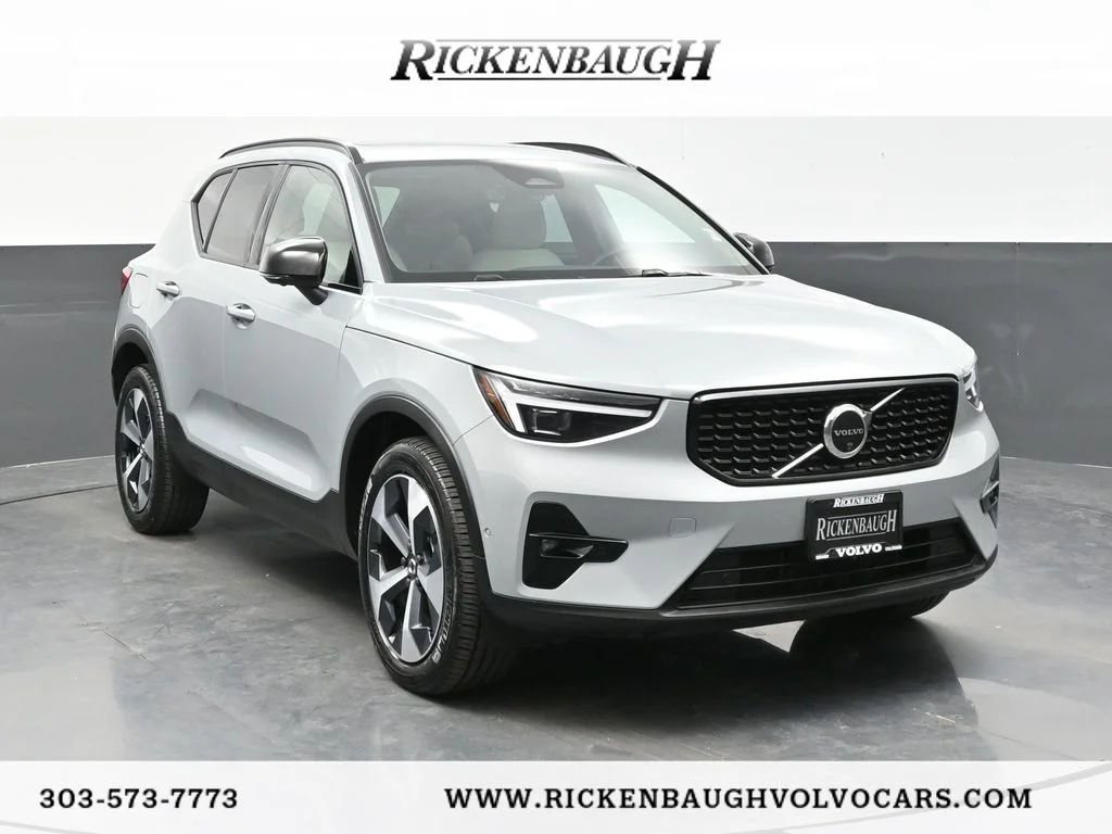 2026 Volvo XC40