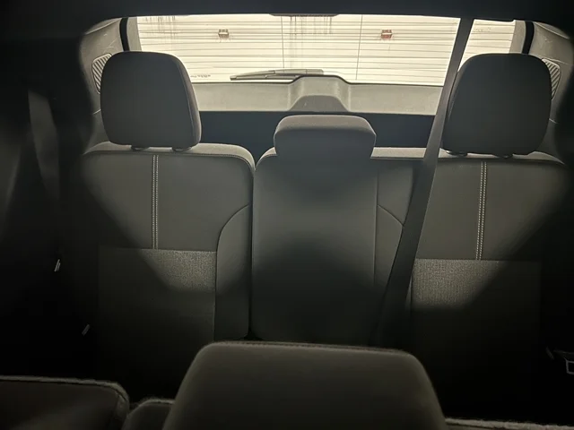 Used 2025 GRAY GMC FWD Elevation image 20