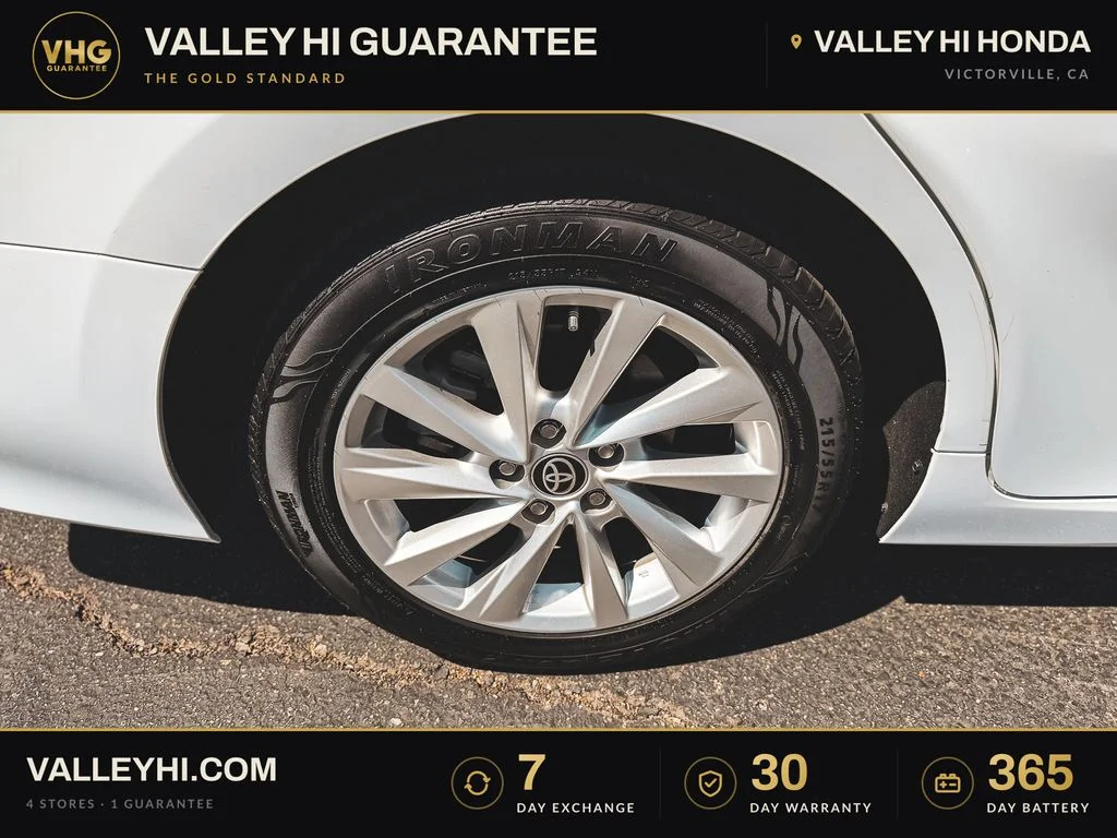 Used 2024 Ice Toyota LE image 12