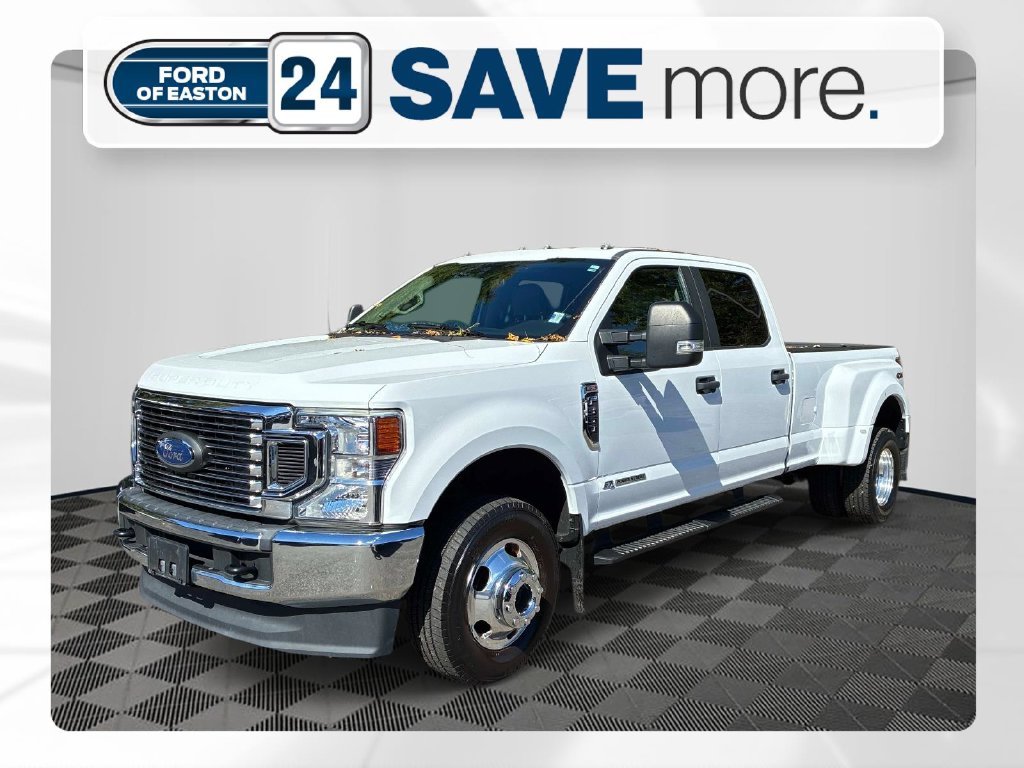 Used 2022 White Ford XL image 1