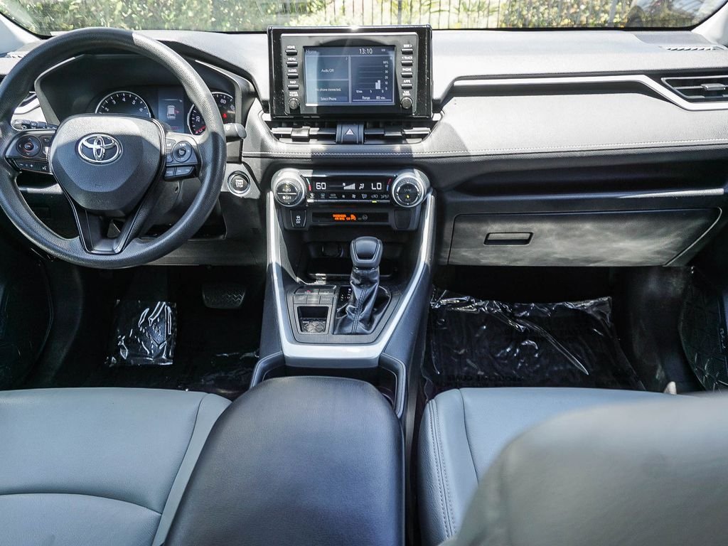 Used 2019 Gray Toyota XLE image 14