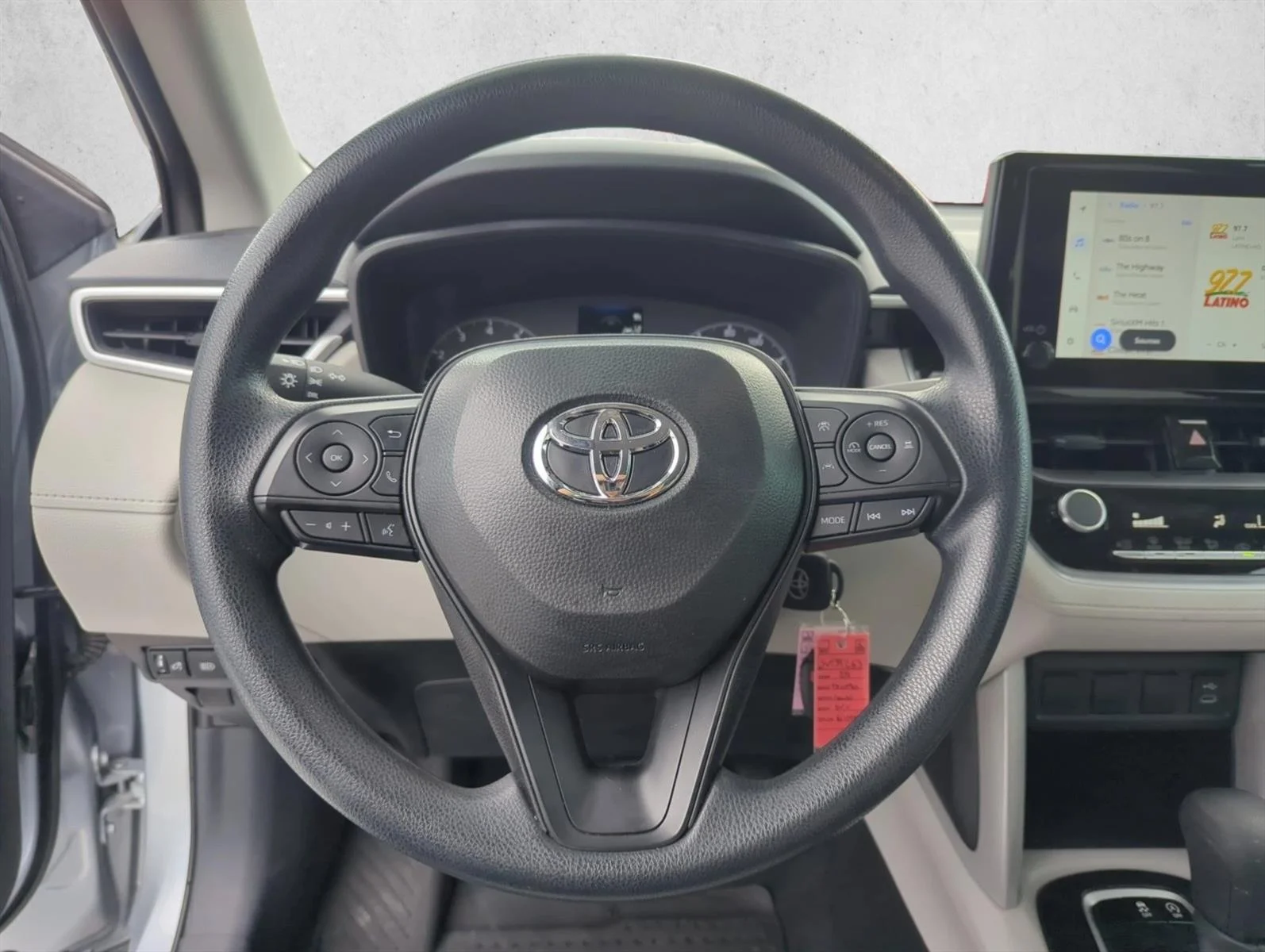 Used 2025 Sonic Silver Toyota L image 10