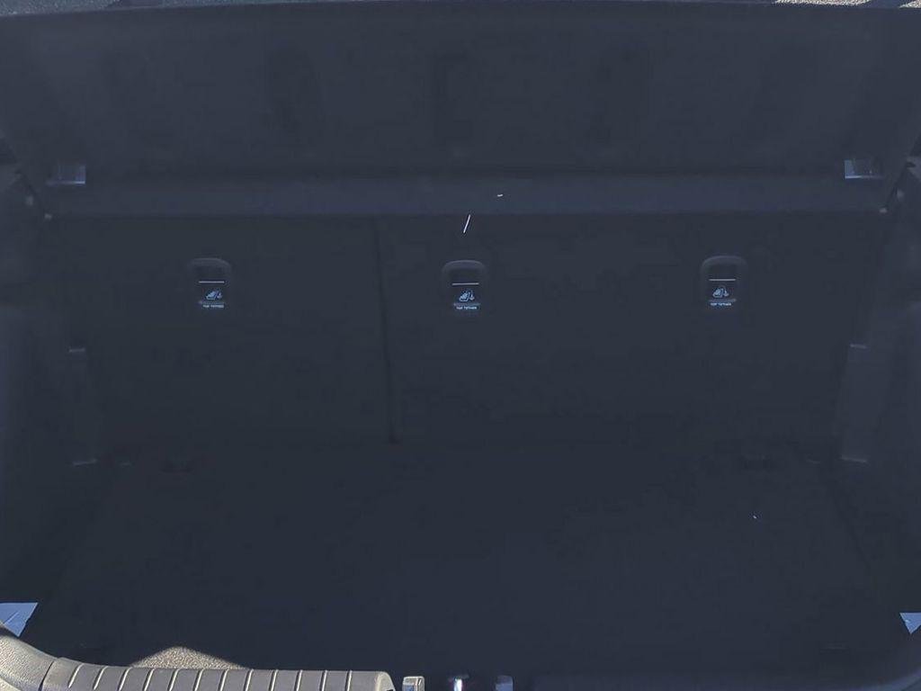New 2026 White Hyundai SEL image 14