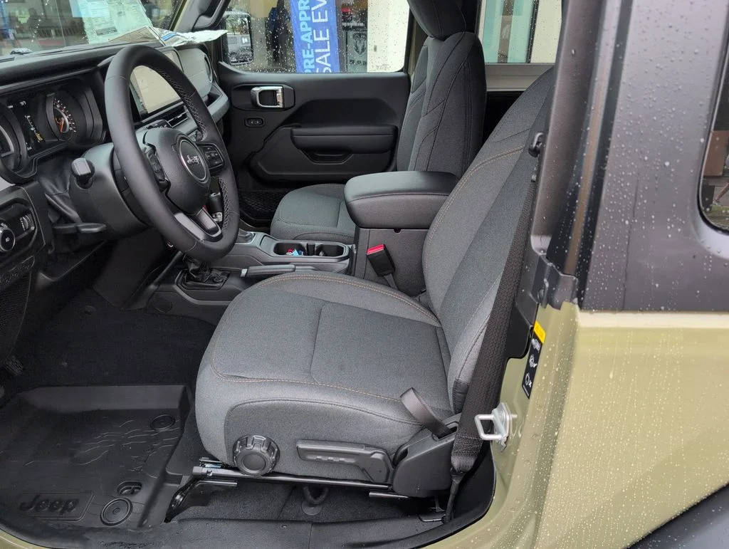 2026 Jeep Wrangler 2-Door Willys - Photo 13