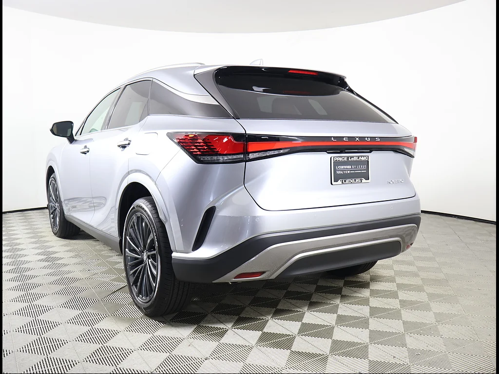 Certified Used 2026 IRIDIUM Lexus Premium image 4