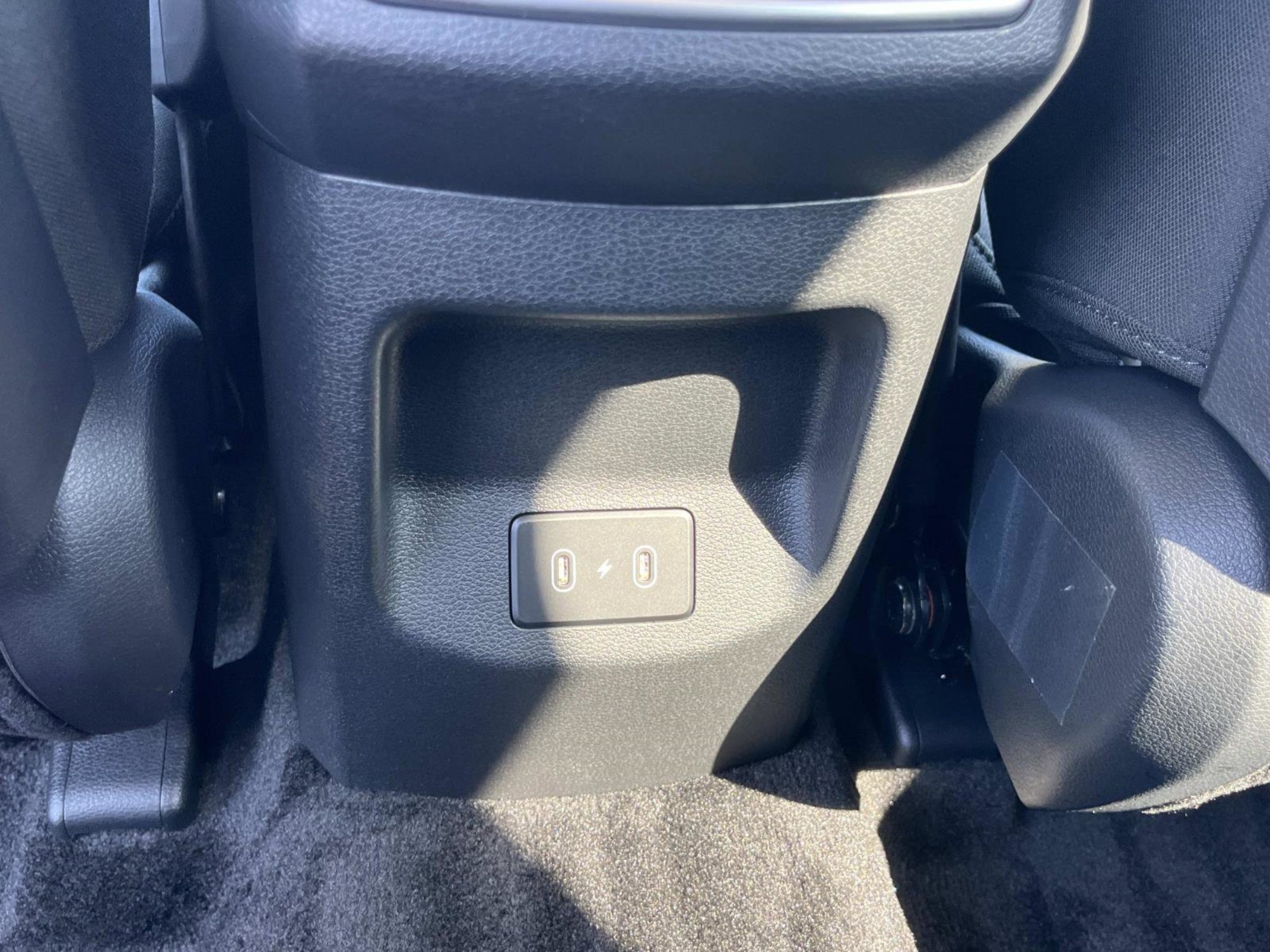 New 2026 Snow White Pearl Kia S image 17