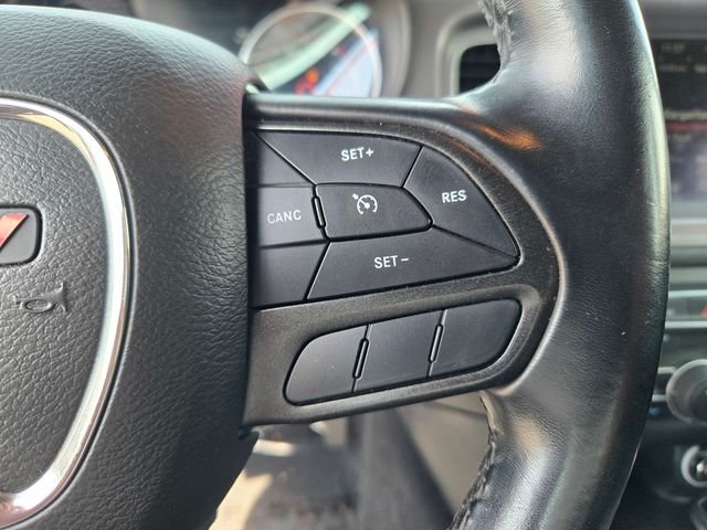Used 2023 Gray Dodge SXT image 18