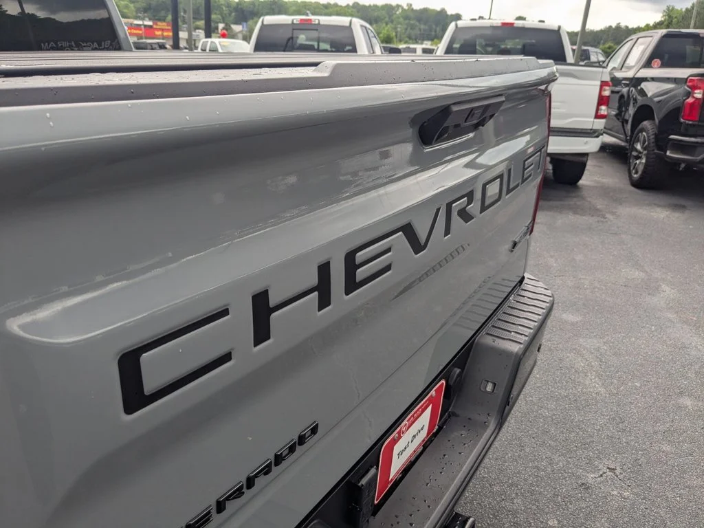 Used 2024 Slate Gray Metallic Chevrolet ZR2 image 29