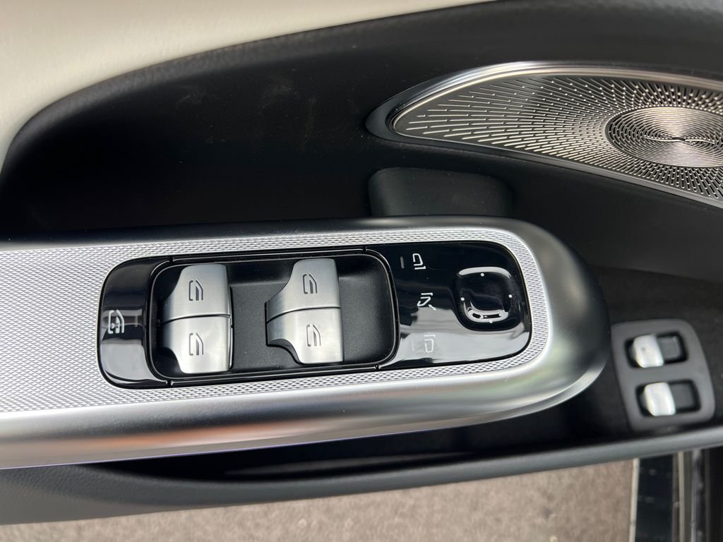 New 2027 Obsidian Black Metallic Mercedes-Benz AMG® E 53 E 4MATIC+ Sedan image 11