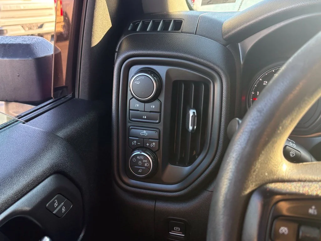 Used 2021 RED HOT Chevrolet Custom image 13