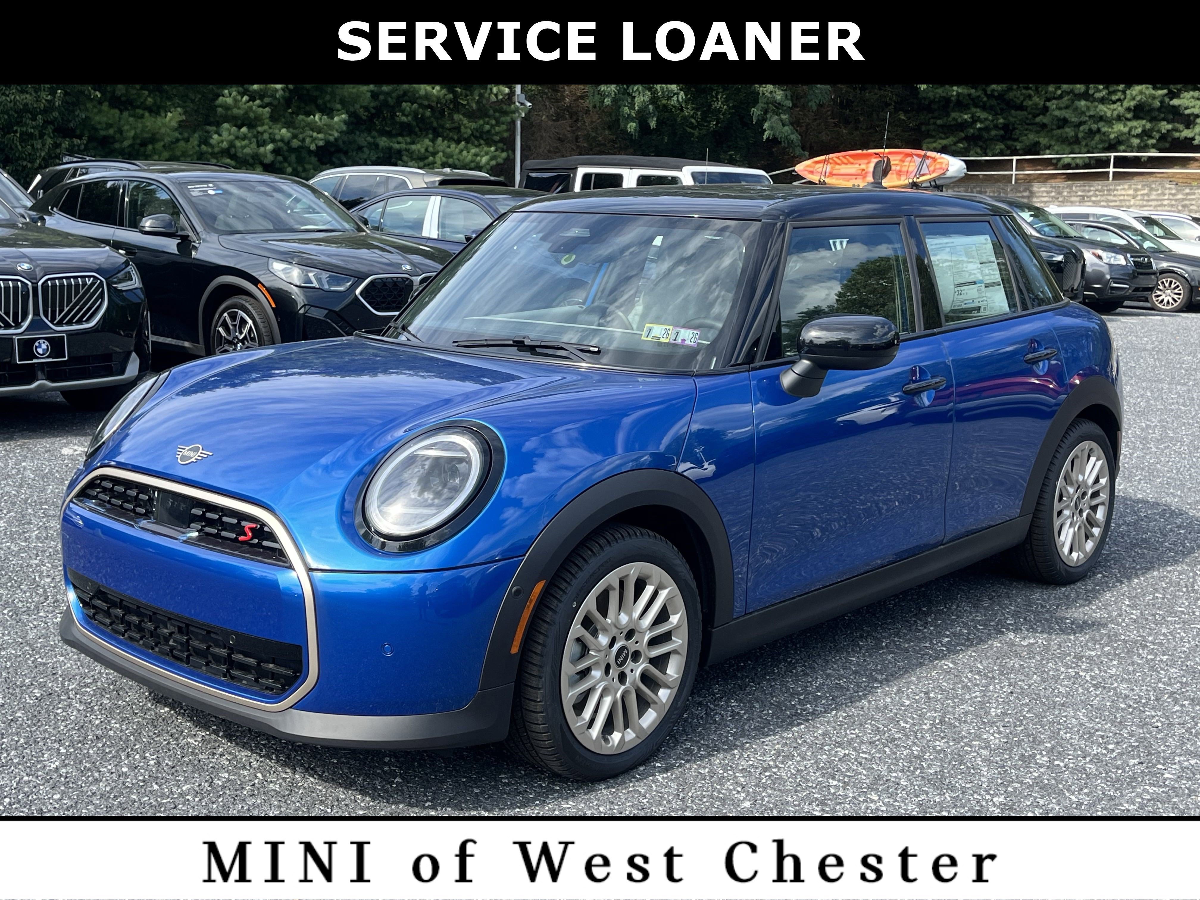 2025 MINI Hardtop Cooper S Signature's photo