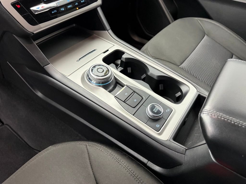 Used 2023 Gray Ford XLT image 29