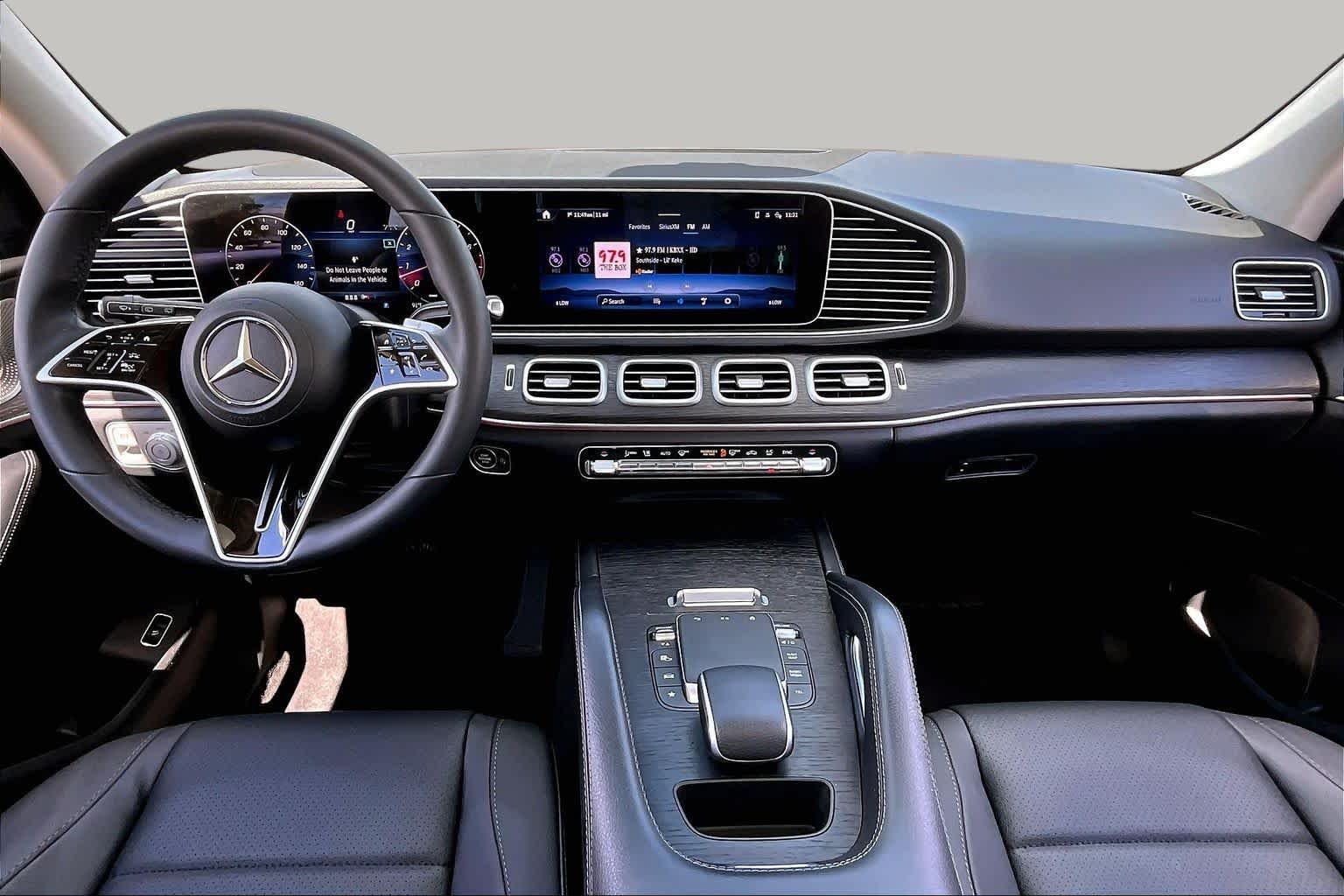 Used 2024 Polar White Mercedes-Benz GLE 350 image 16