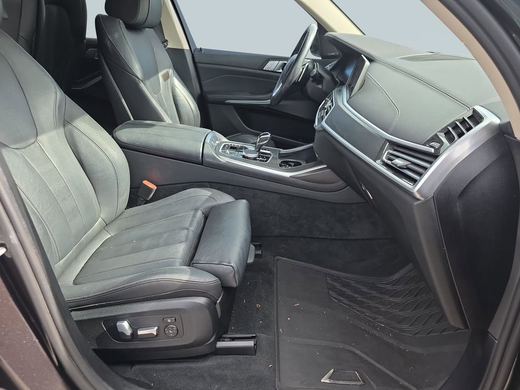 2020 BMW X7 40i - Photo 40