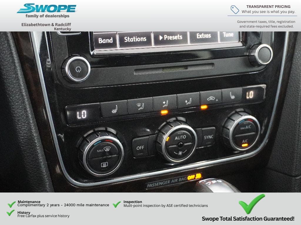 Used 2014 Platinum Gray Metallic Volkswagen TDI SEL Premium image 22