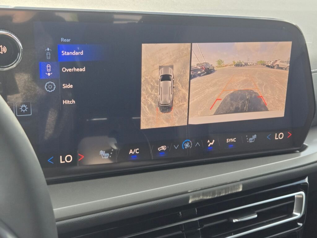 New 2026 Summit White Chevrolet LT image 28