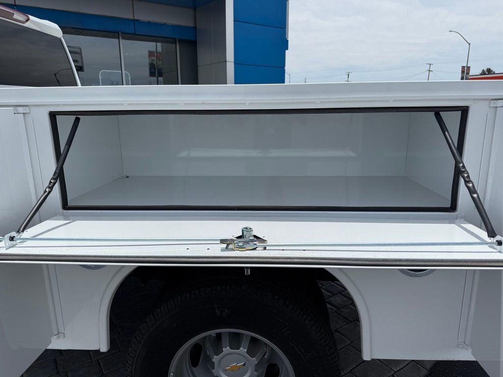 2025 Chevrolet Silverado 3500 HD Work Truck - Photo 17