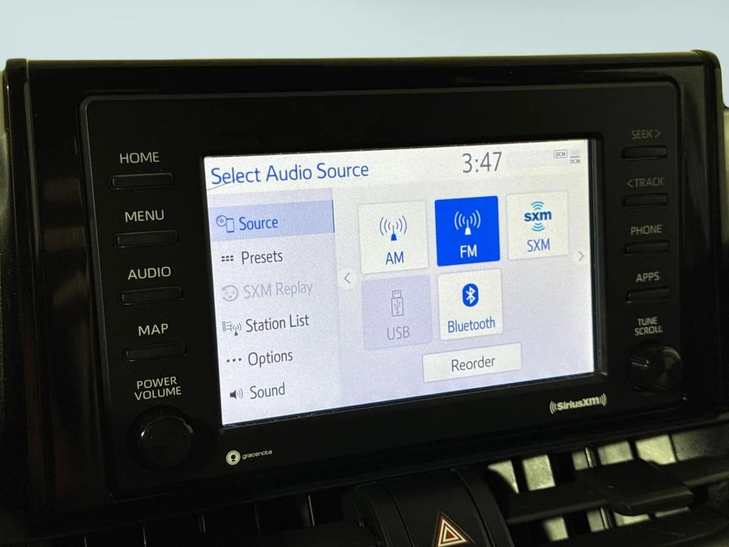 Used 2020 Silver Sky Metallic Toyota XLE image 21