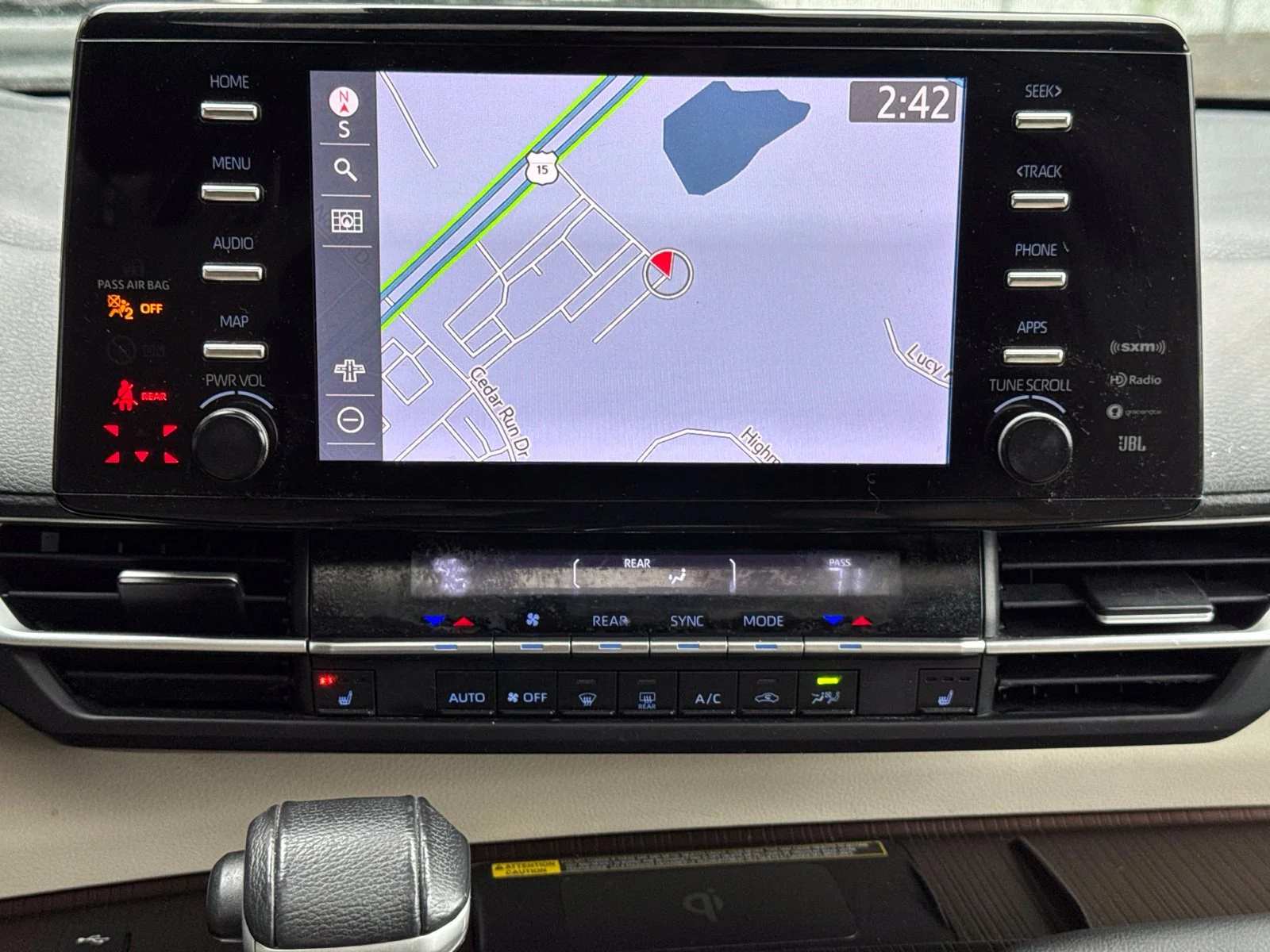 Used 2021 Midnight Black Metallic Toyota XLE image 5