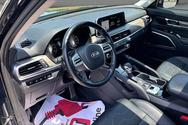 Used 2021 Ebony Black Kia SX image 17