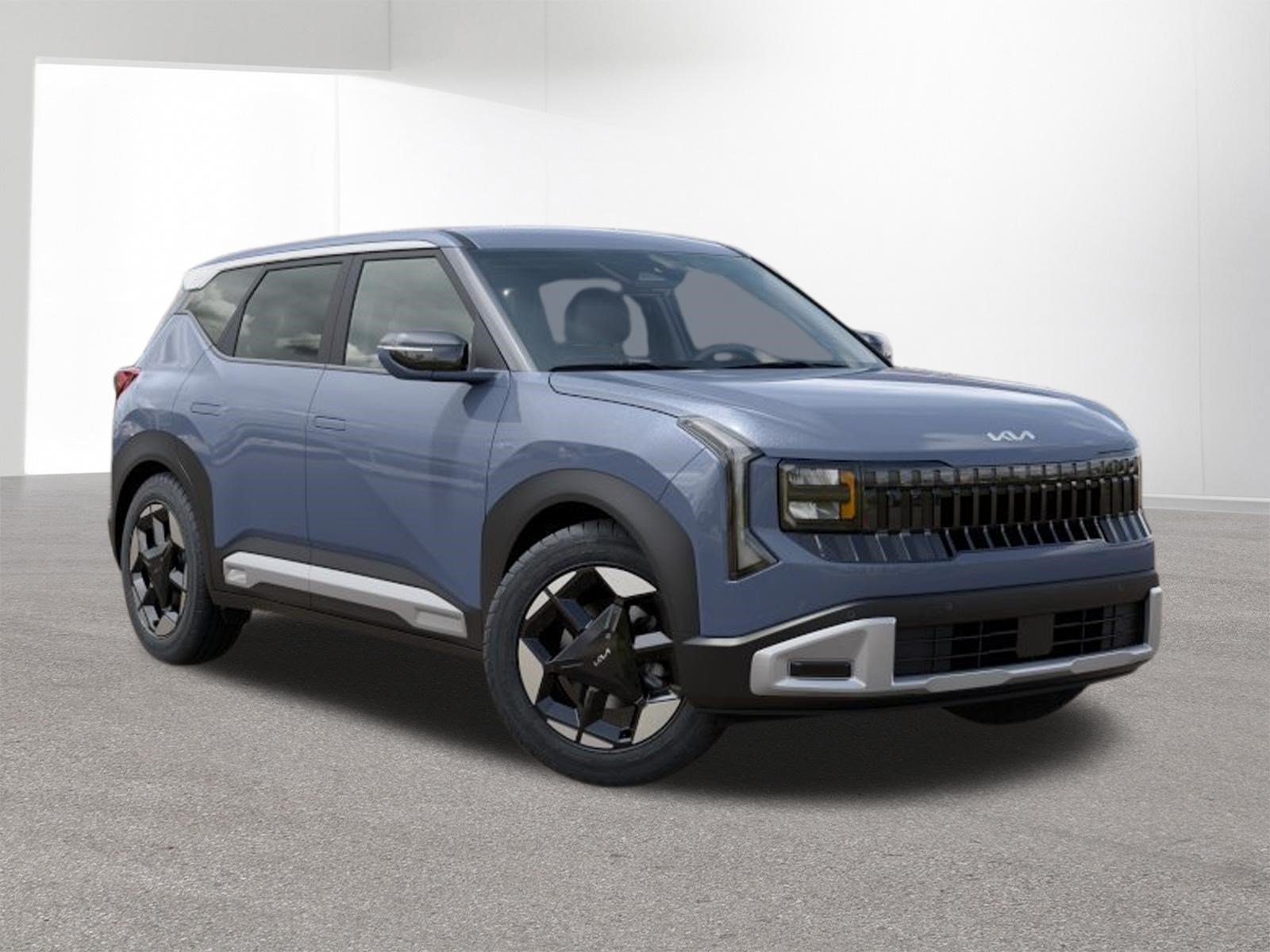 New 2027 Pale Gray Kia S image 8