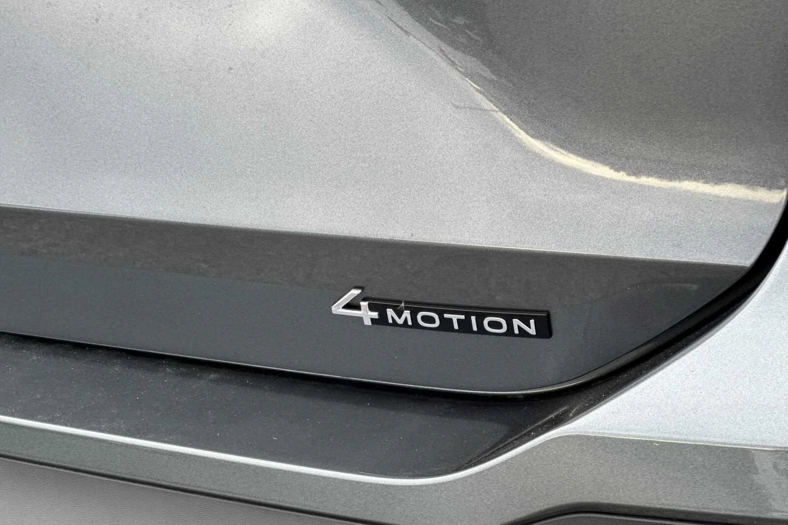2026 Volkswagen Tiguan SE - Photo 26