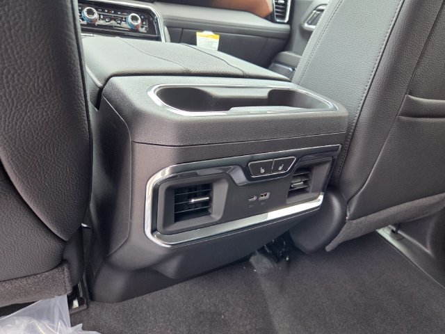 2026 GMC Sierra 1500 Denali - Photo 9