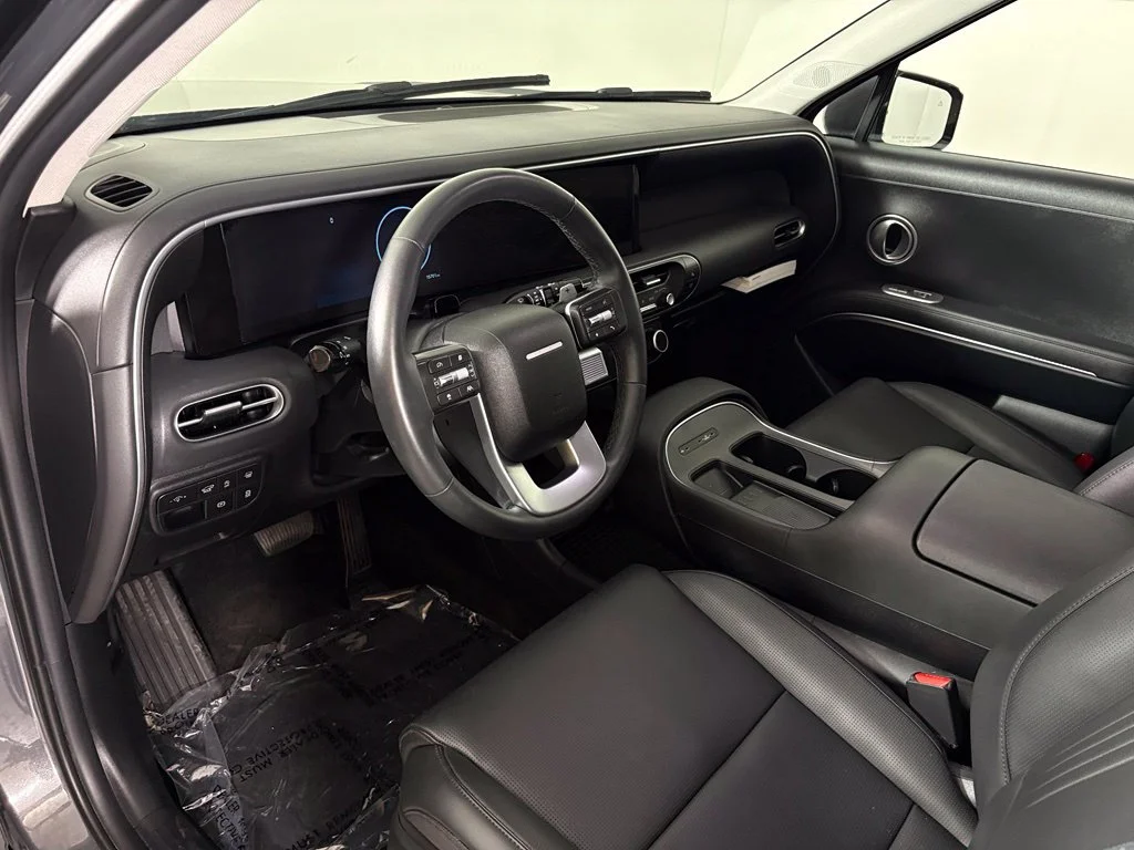 Used 2026 Gray Hyundai SEL image 16