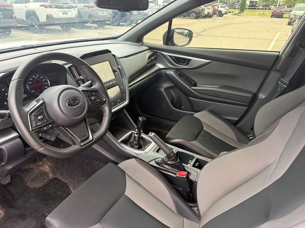 Used 2023 White Subaru Base image 4