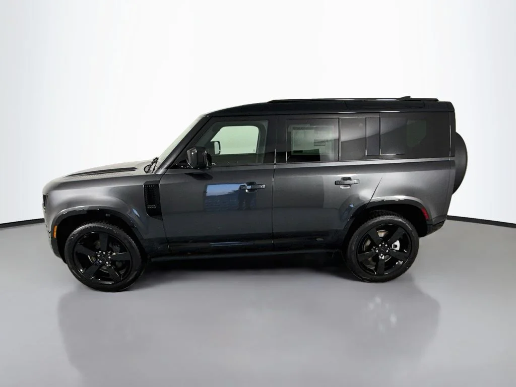 New 2026  Land Rover X-Dynamic SE image 2