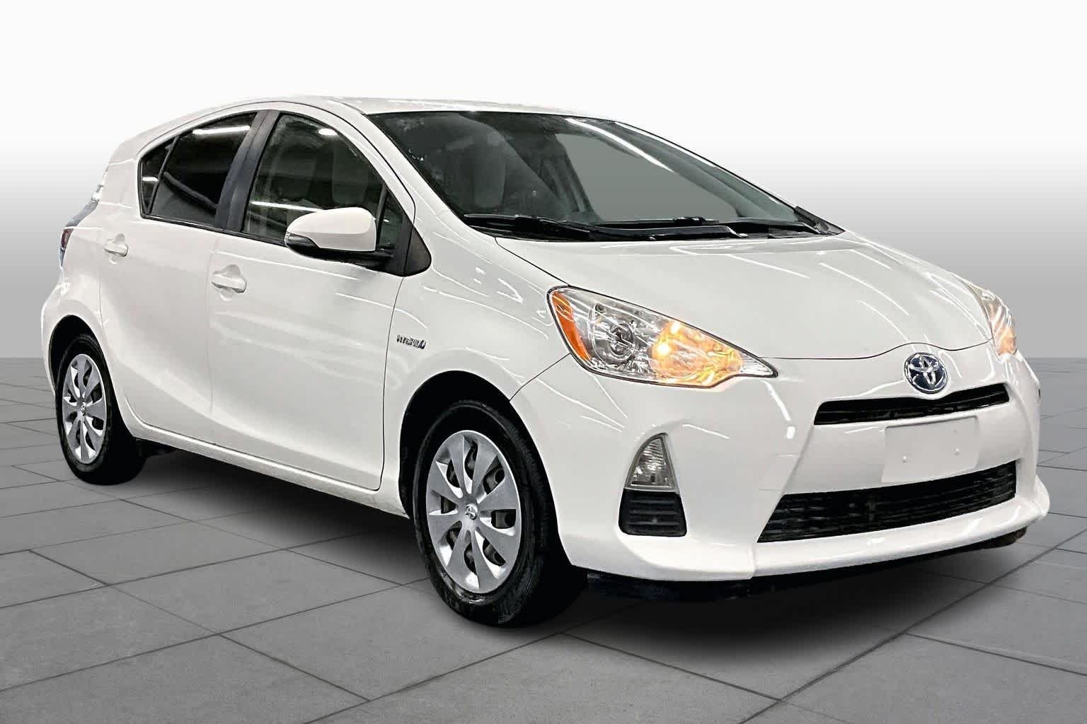 Used 2013 Toyota Prius c One with VIN JTDKDTB37D1554643 for sale in Tustin, CA