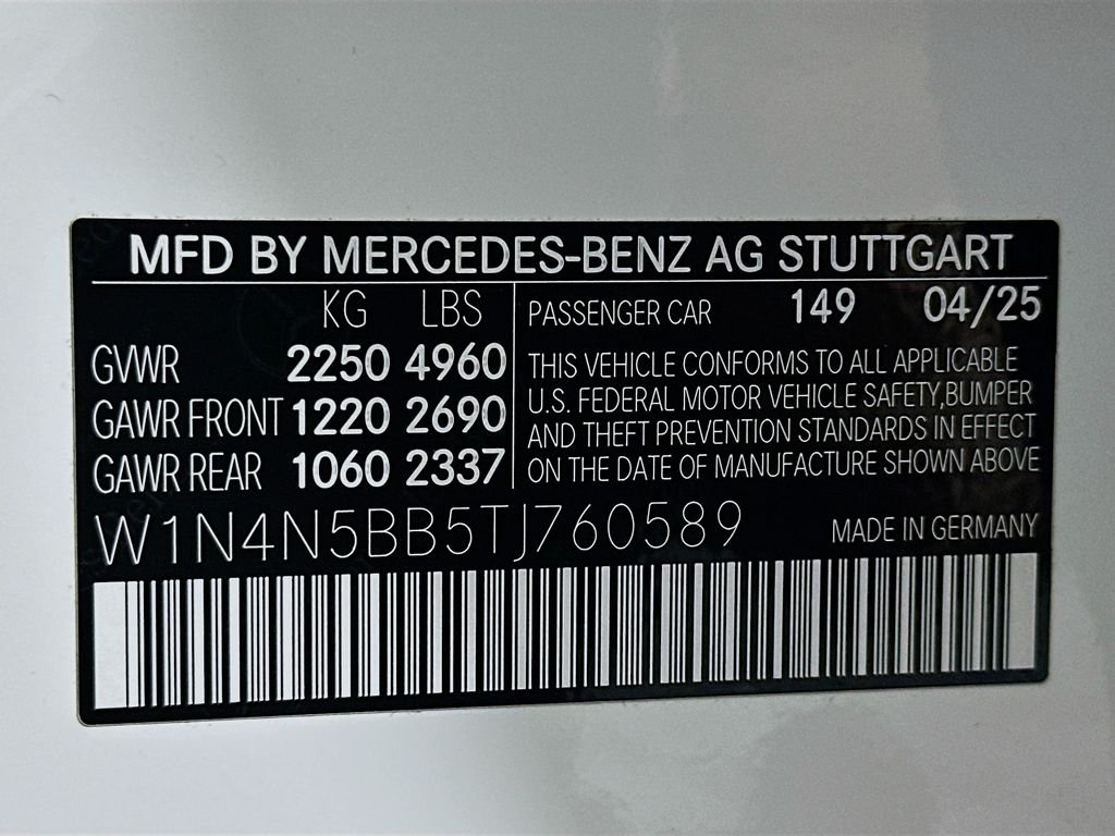 Used 2026 White Mercedes-Benz GLA 35 AMG® image 32