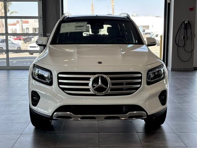 New 2026 White Mercedes-Benz GLB 250 image 10